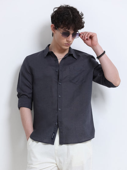 grey shirt